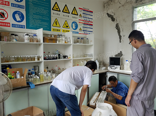 顧問組手把手輔導 顧問組手把手輔導